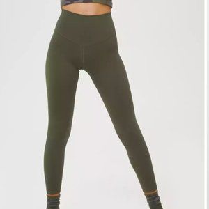 OFFLINE By Aerie Real Me High Waisted Legging 7/8 Crop